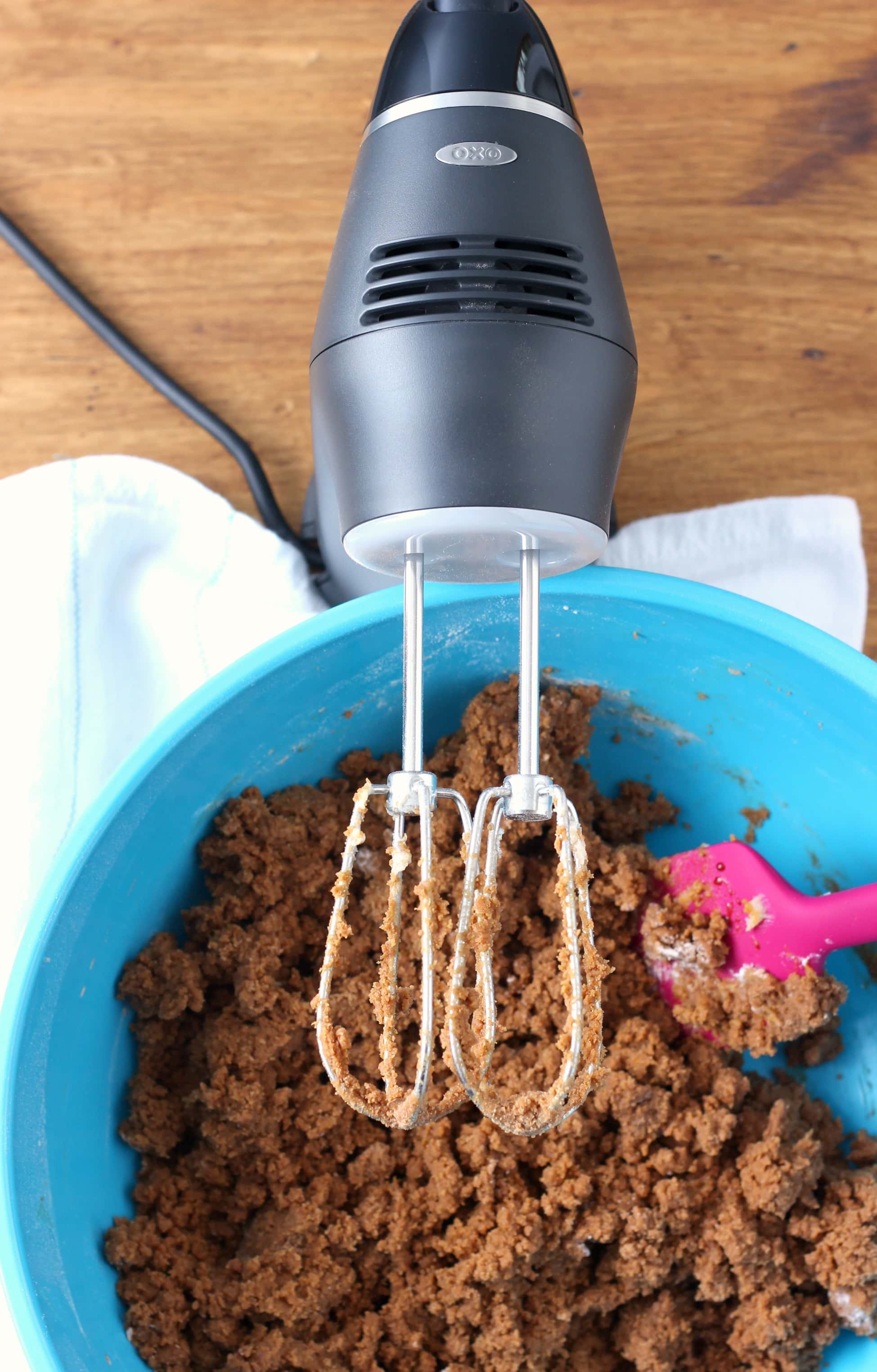 Double Ginger Molasses Cookies - A Kitchen Addiction