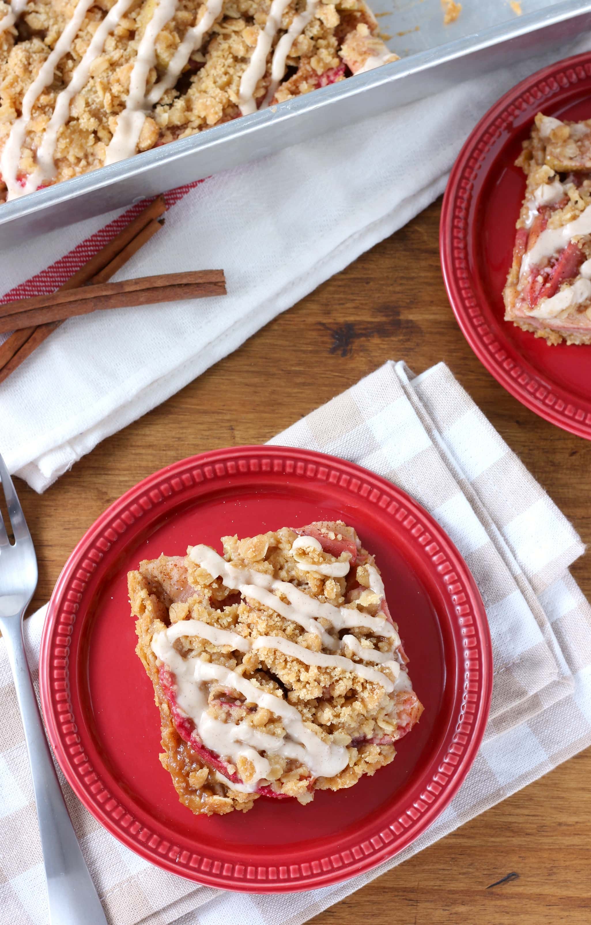 Peanut Butter Apple Crisp Bars with Maple Drizzle Recipe from A Kitchen Addiction