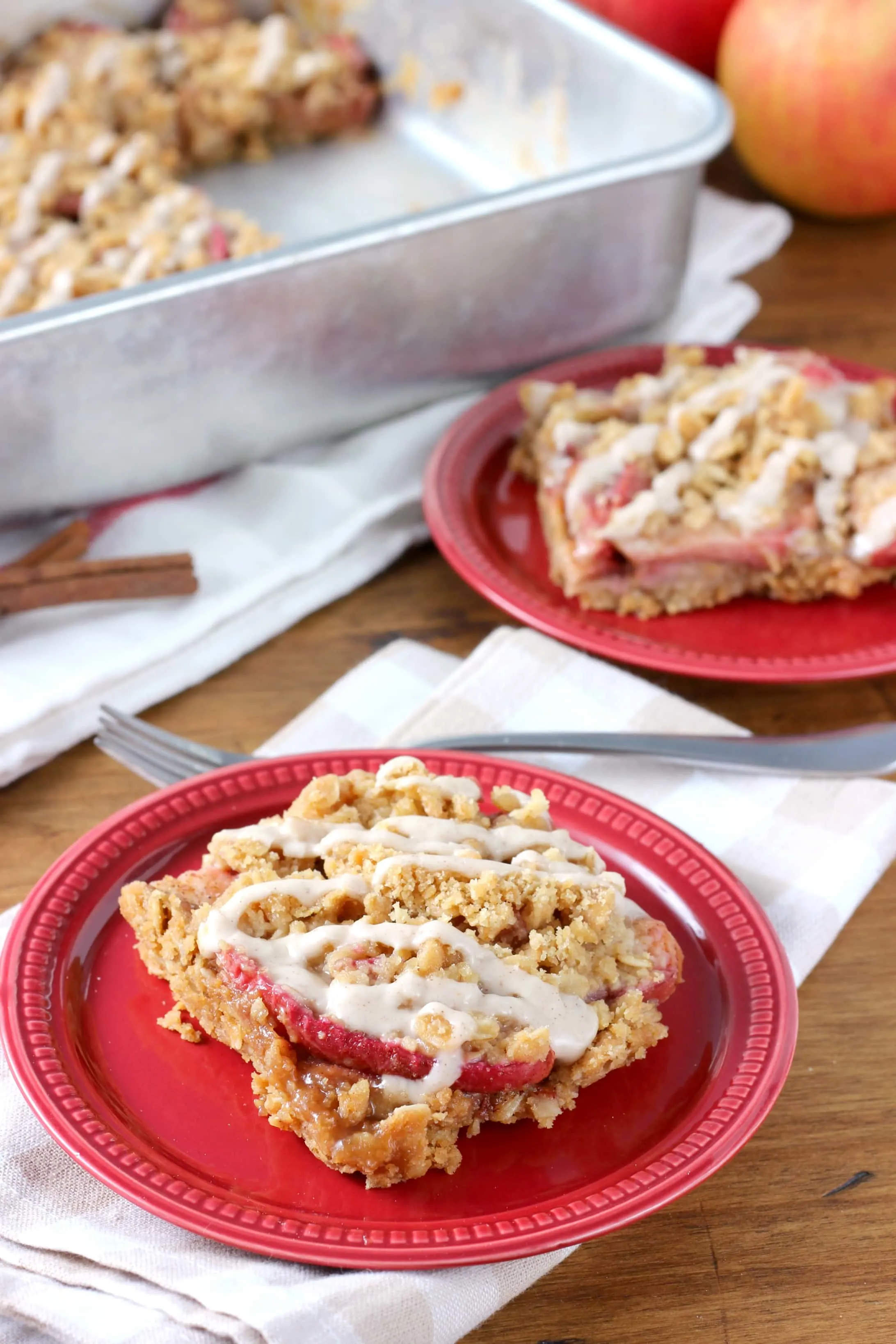 Peanut Butter Apple Crisp Bars with Maple Drizzle Recipe from A Kitchen Addiction