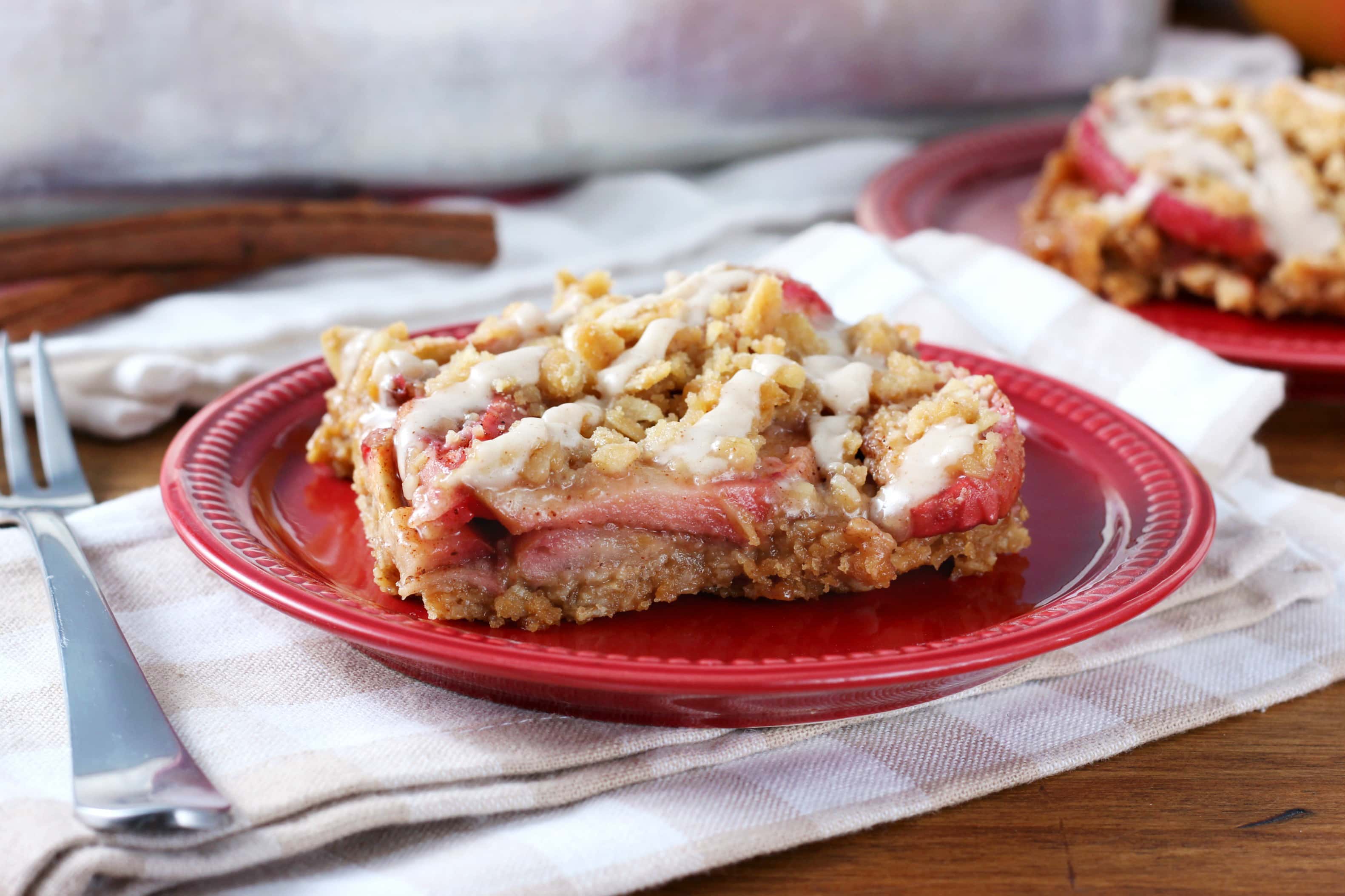 Peanut Butter Apple Crisp Bars with Maple Drizzle Recipe from A Kitchen Addiction