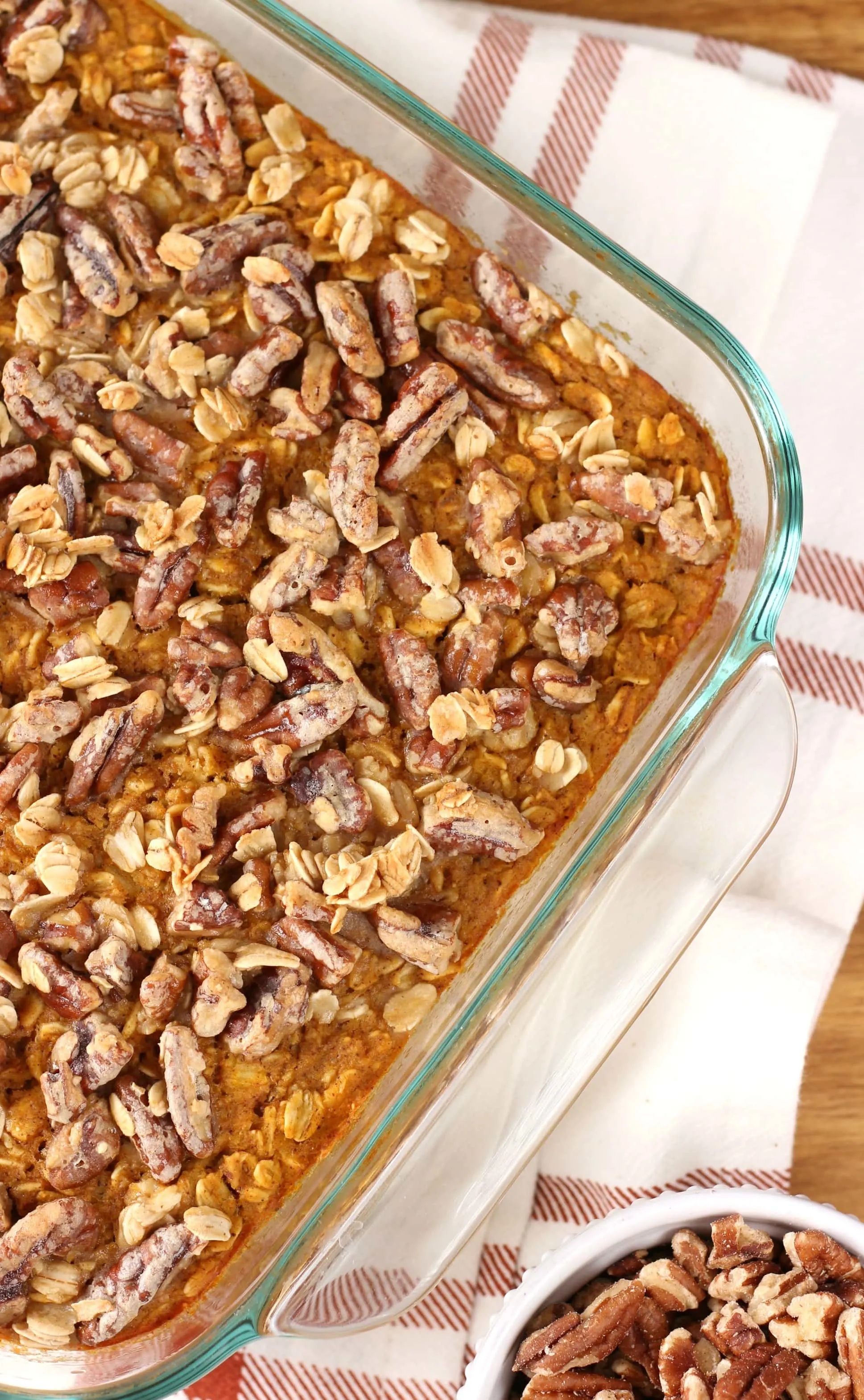 Easy Maple Pecan Pumpkin Baked Oatmeal Recipe from A Kitchen Addiction