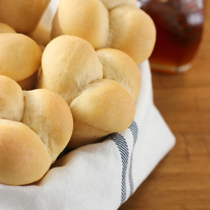 Sweet Potato Cloverleaf Rolls Recipe from A Kitchen Addiction