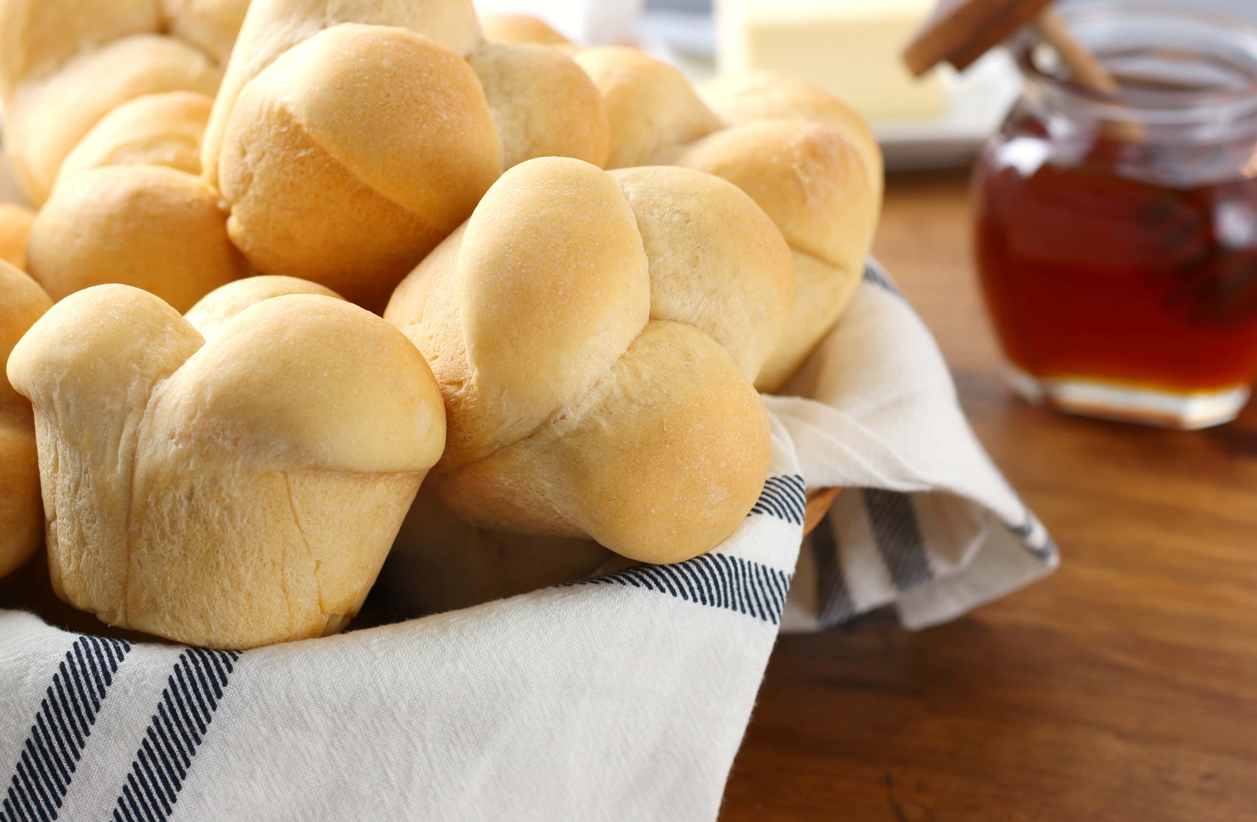 Easy Sweet Potato Cloverleaf Rolls Recipe from A Kitchen Addiction