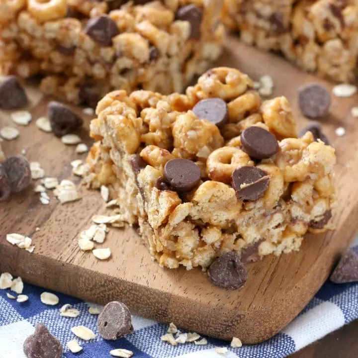 Chocolate Chip Peanut Butter Honey Cereal Bars Recipe from A Kitchen Addiction