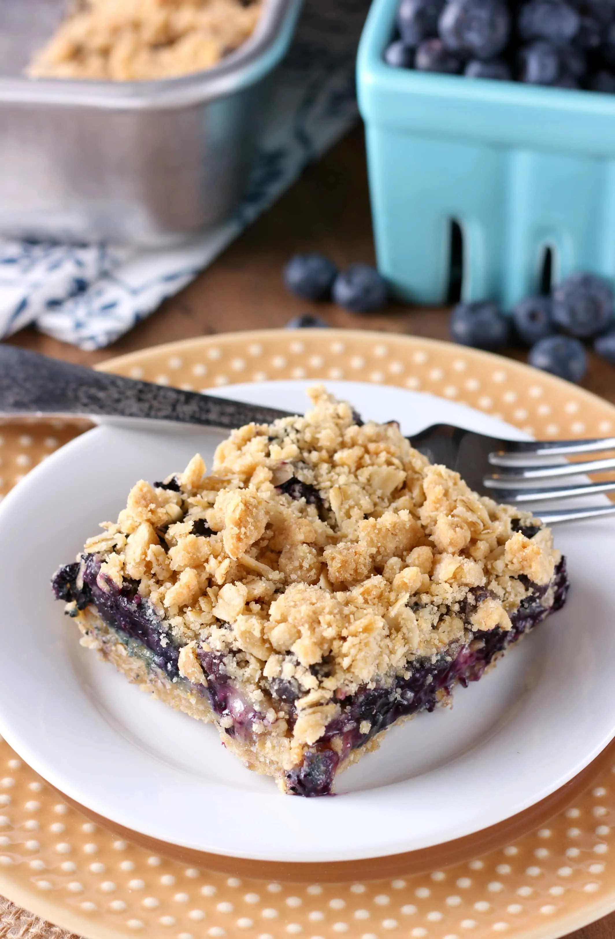 Easy Blueberry Crisp Bars Recipe from A Kitchen Addiction