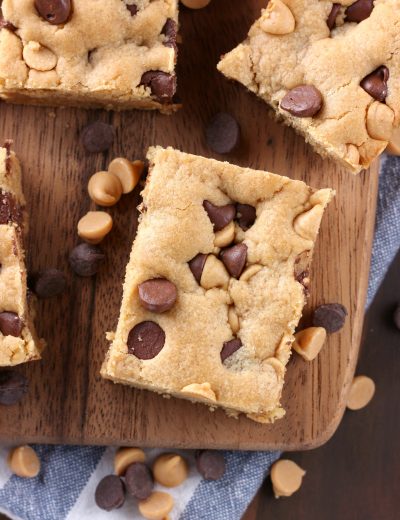 One Bowl Chocolate Chip Peanut Butter Bars Recipe from A Kitchen Addiction