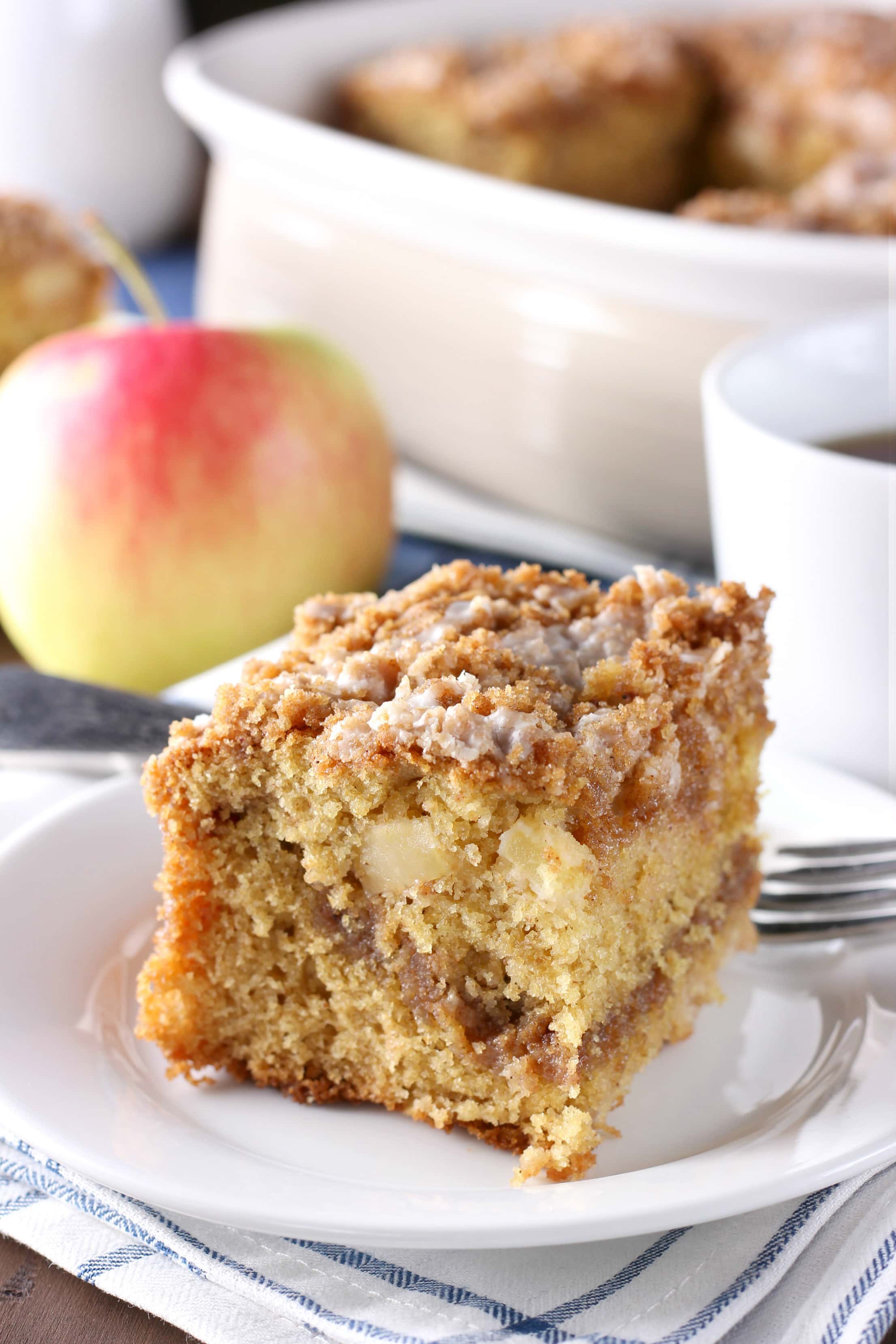 Cinnamon Roll Bundt Cake | Imperial Sugar