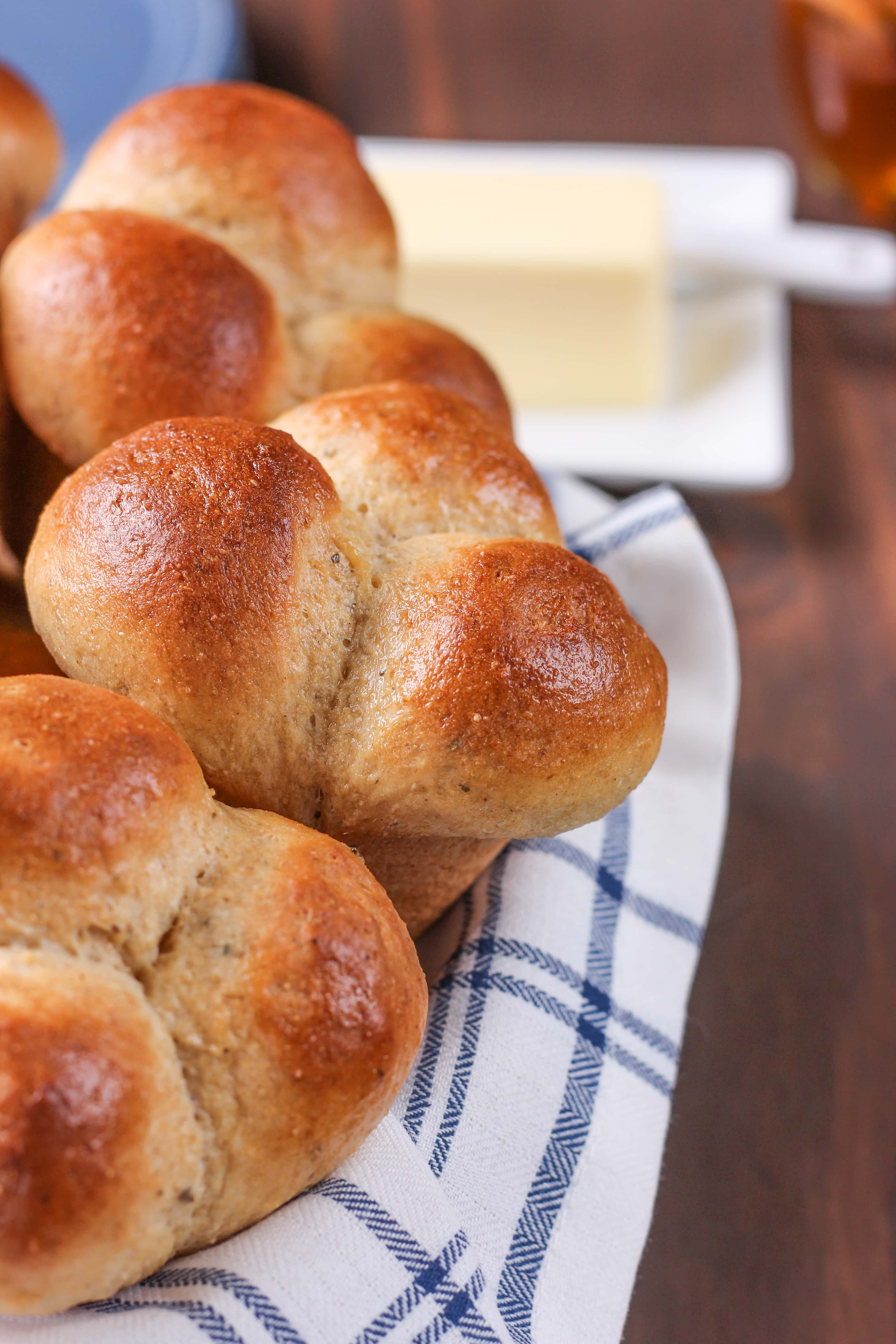 45 Minute Herbed Wheat Cloverleaf Rolls Recipe from A Kitchen Addiction