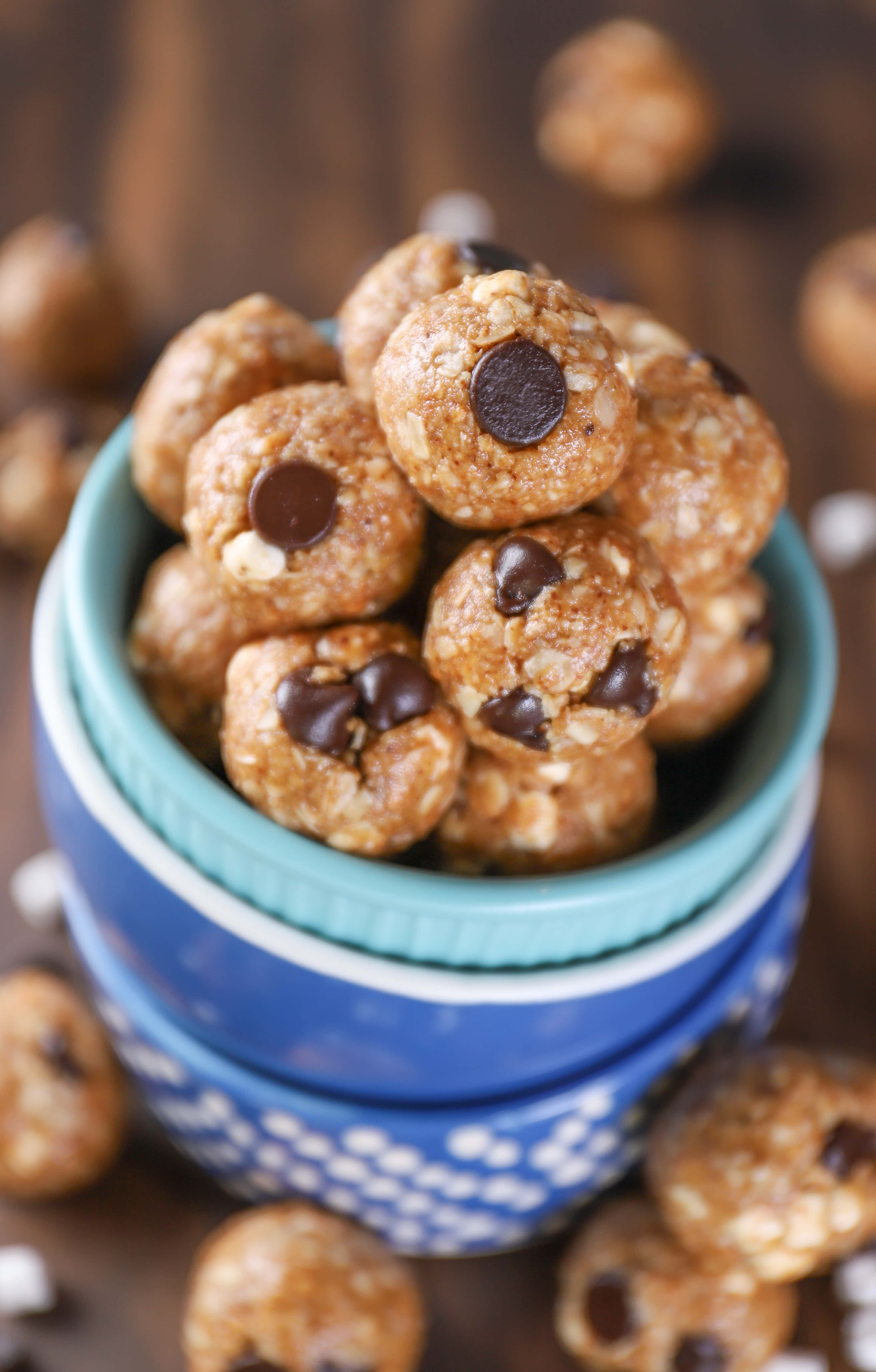 Dark Chocolate Smores Granola Bites Recipe