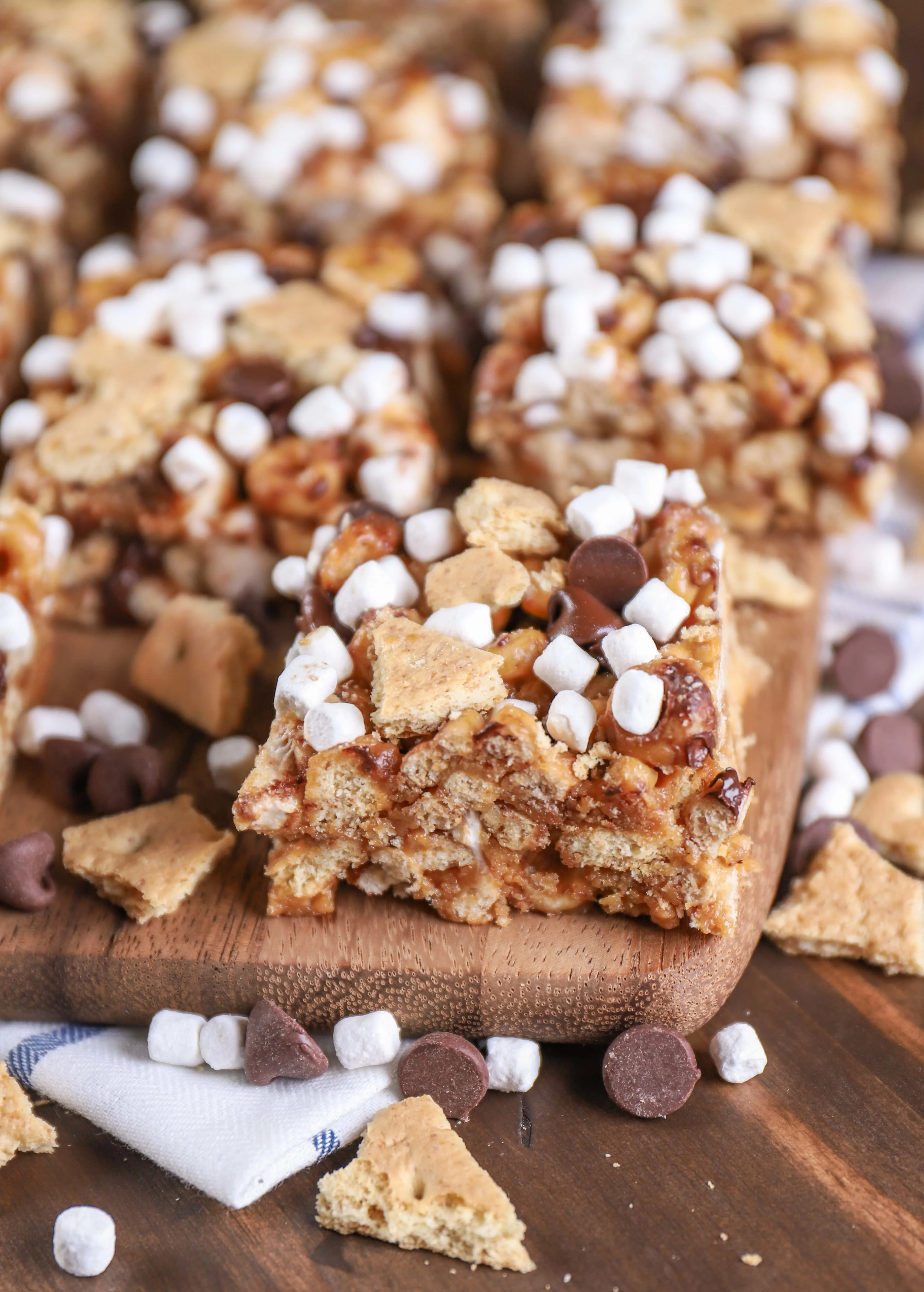 Peanut Butter Smores Cereal Bars Recipe from A Kitchen Addiction