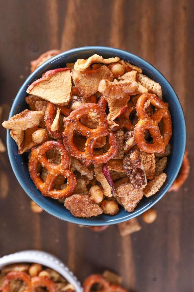 Slow Cooker Caramel Apple Pie Chex Mix A Kitchen Addiction