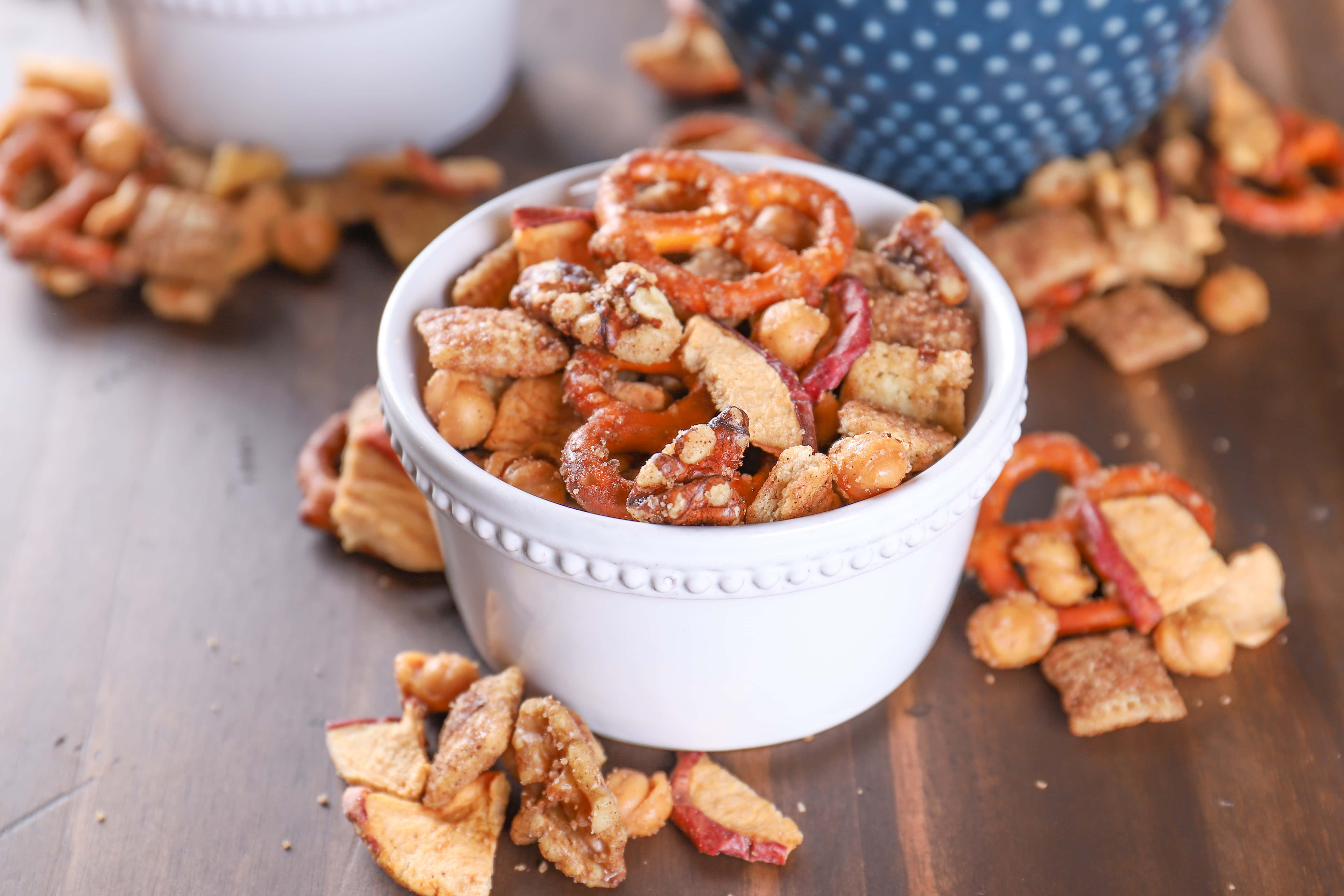 Slow Cooker Caramel Apple Chex Mix Recipe in bowls