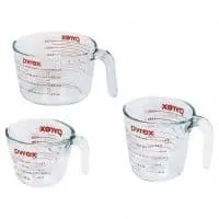 Pyrex Measuring Cups, 3-Piece